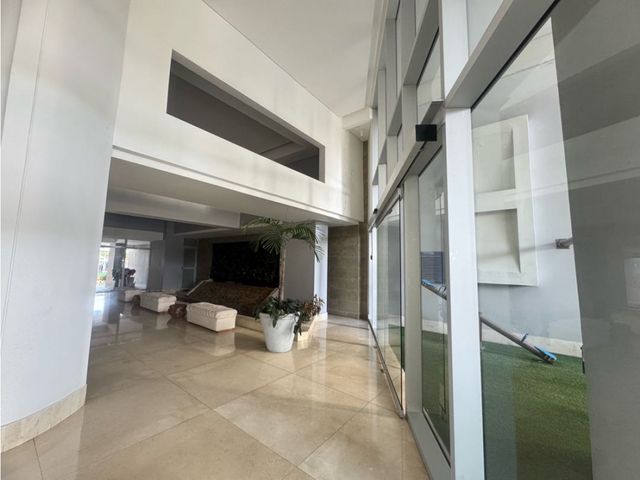 place photo 64
