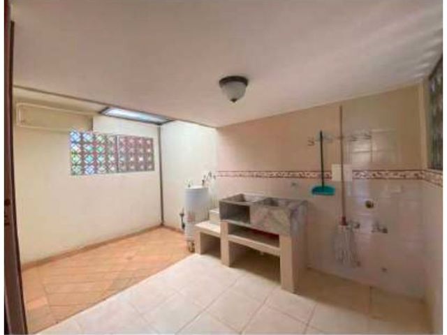 place photo 64