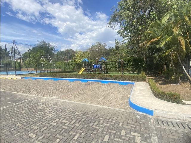 place photo 24