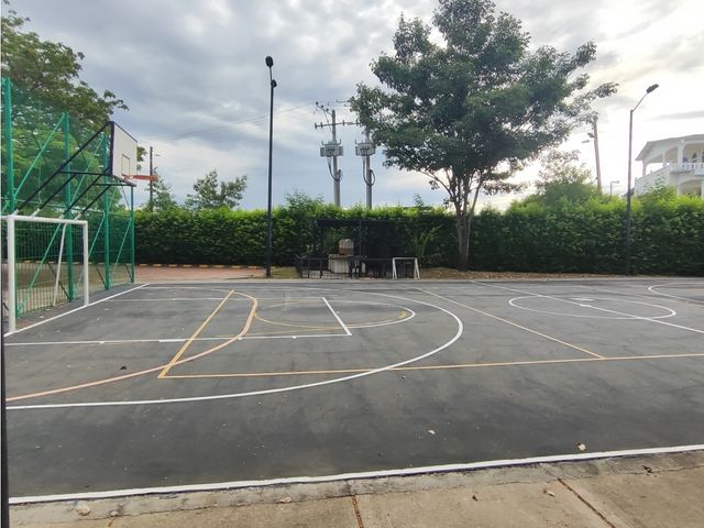 place photo 18