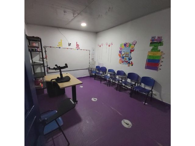 place photo 18