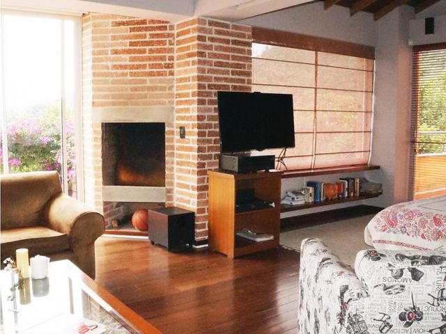 place photo 77