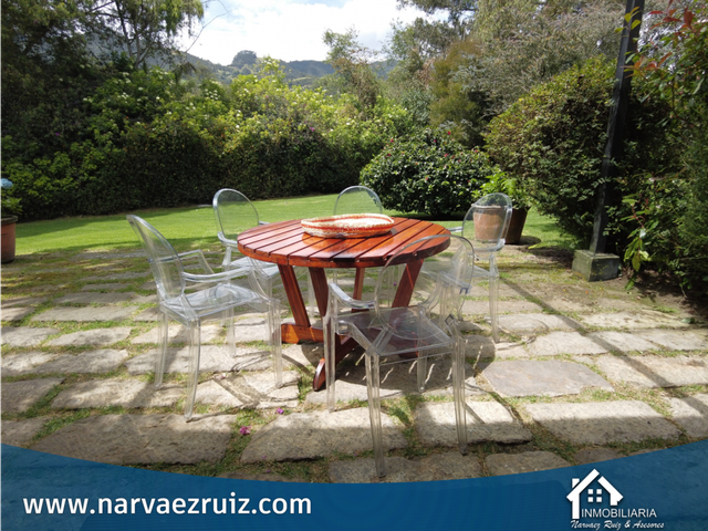 place photo 51