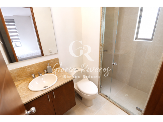 place photo 24