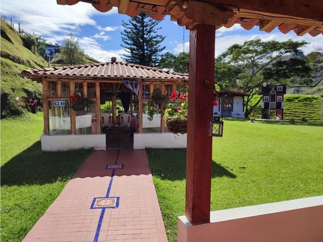 place photo 69