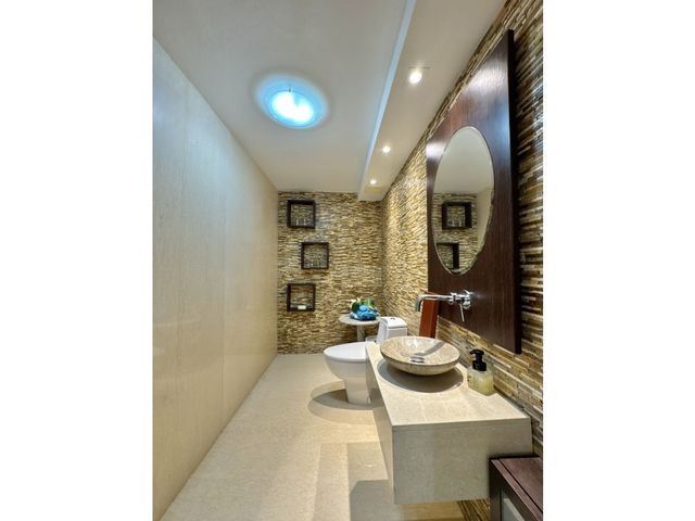 place photo 75