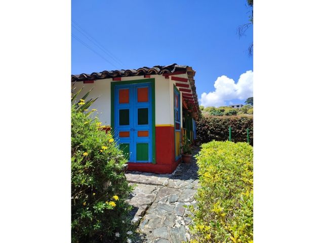 place photo 40