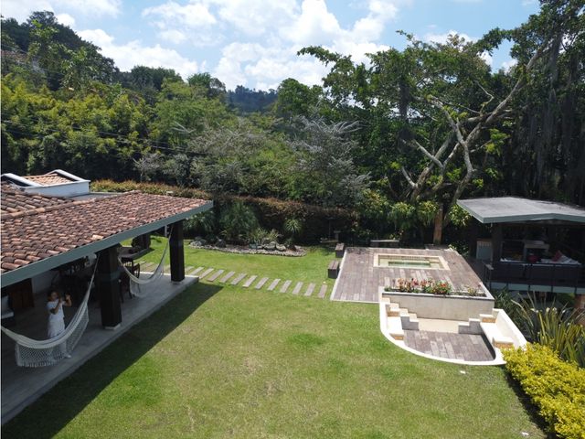 place photo 50