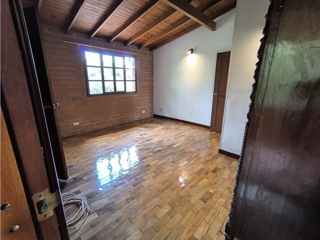 place photo 98