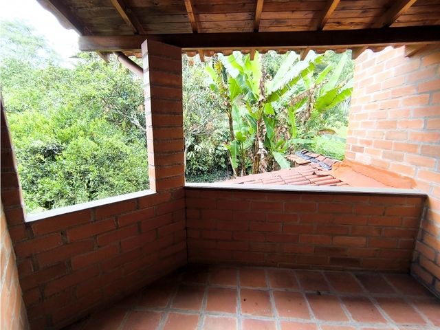 place photo 86