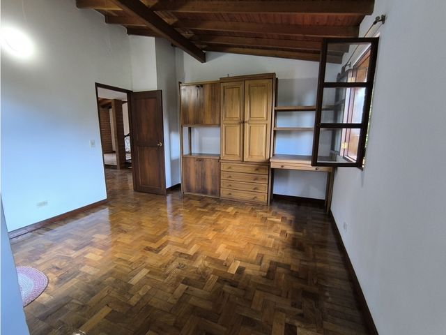 place photo 80