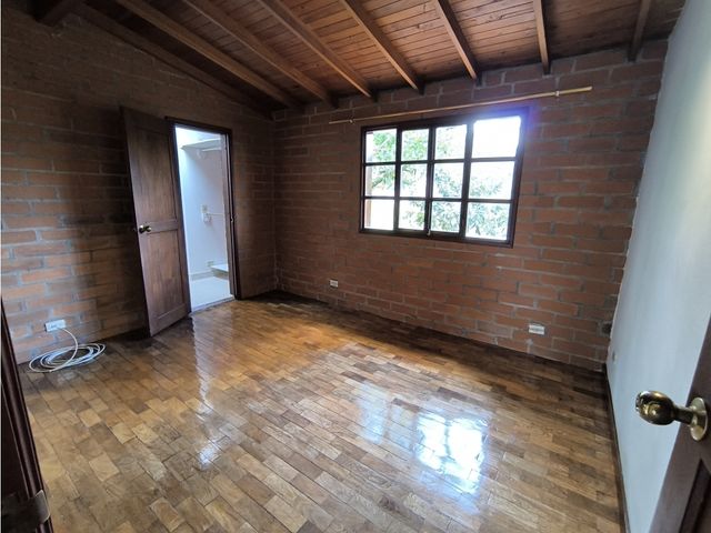 place photo 82
