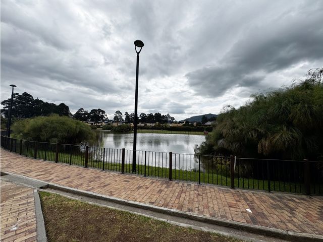 place photo 80