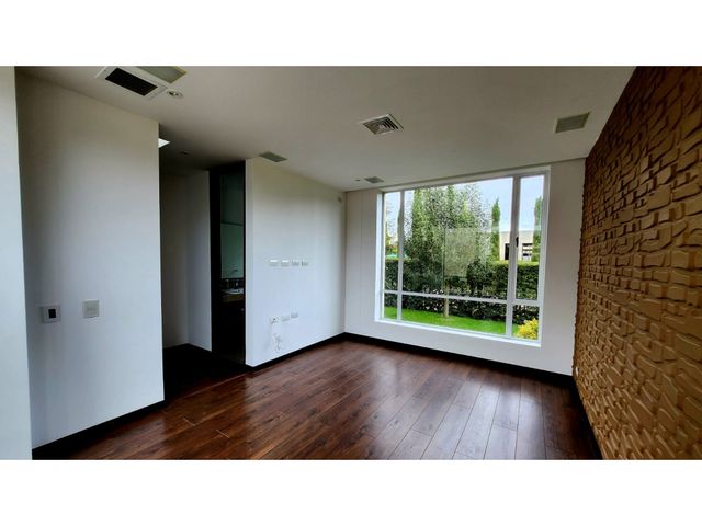 place photo 49