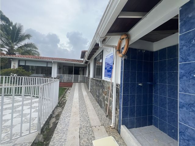 place photo 32