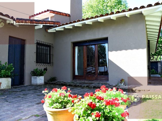 place photo 24
