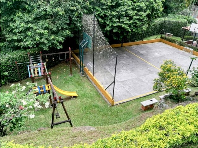place photo 15
