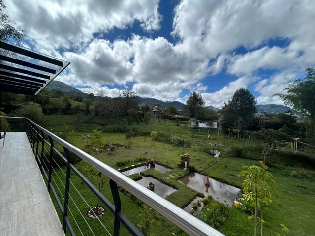 place photo 56