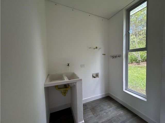 place photo 49