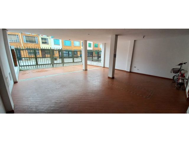 place photo 18