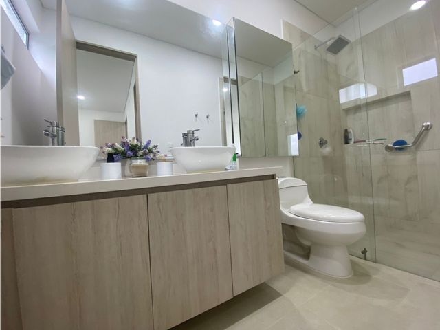 place photo 56