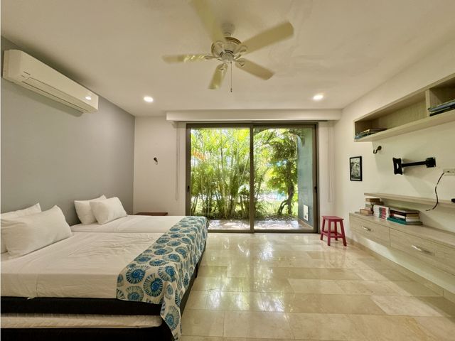 place photo 66