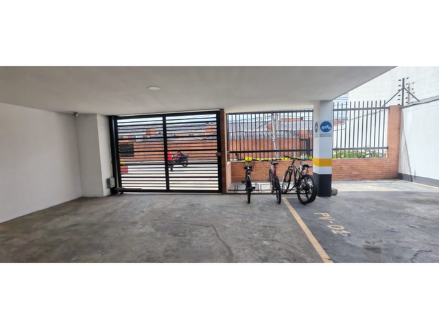 place photo 23