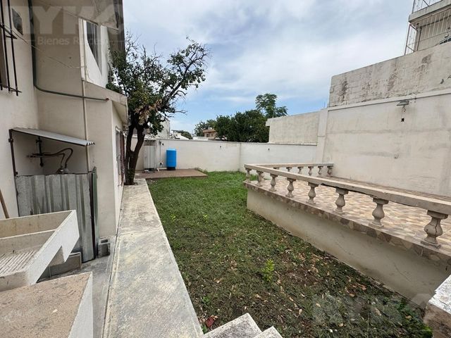 place photo 27