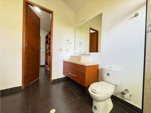 place photo 49
