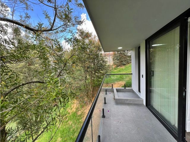 place photo 49