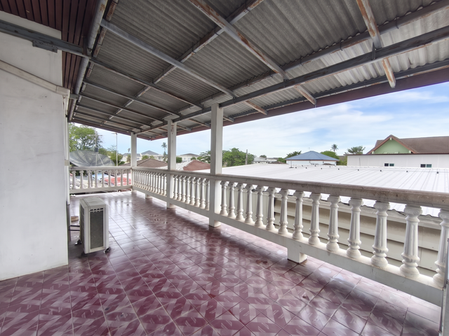 place photo 24