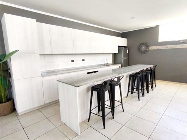 place photo 76
