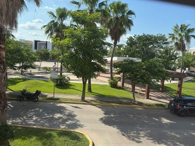 place photo 35