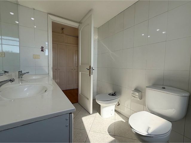 place photo 66
