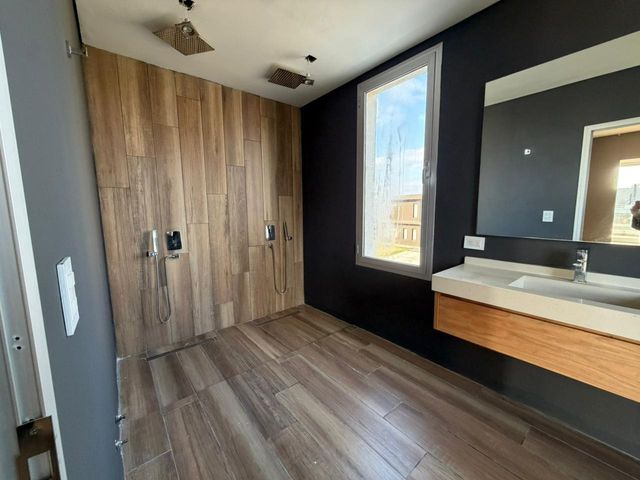 place photo 40
