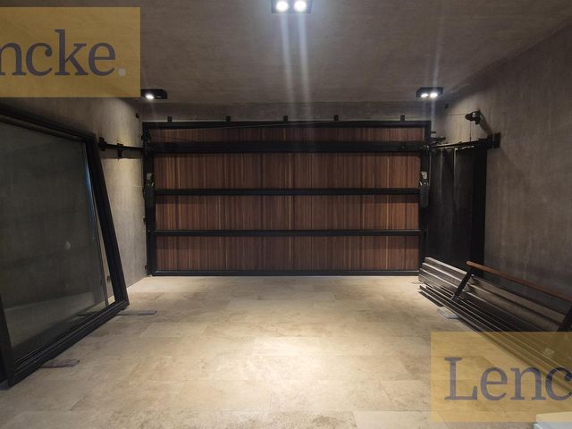 place photo 51
