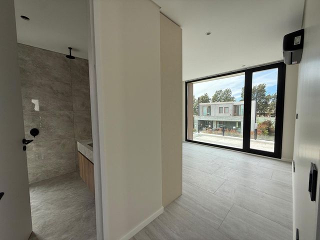 place photo 62