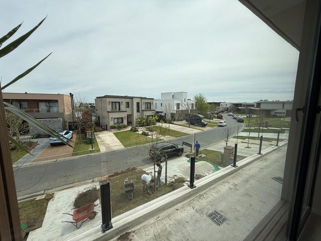 place photo 54