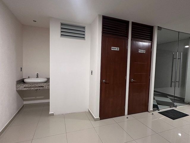 place photo 50
