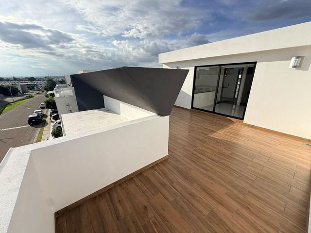 place photo 37
