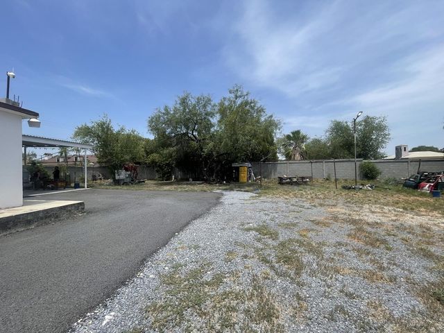 place photo 21