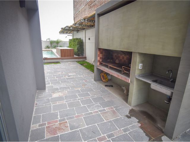 place photo 39