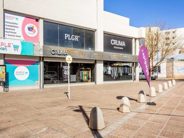 place photo 38