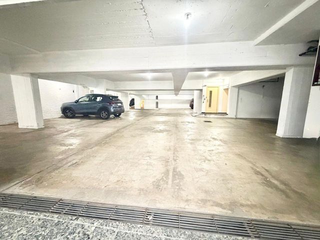 place photo 49