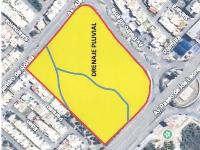 TERRENO EN ESQUINA EN VENTA EN CUMBRES MADEIRA