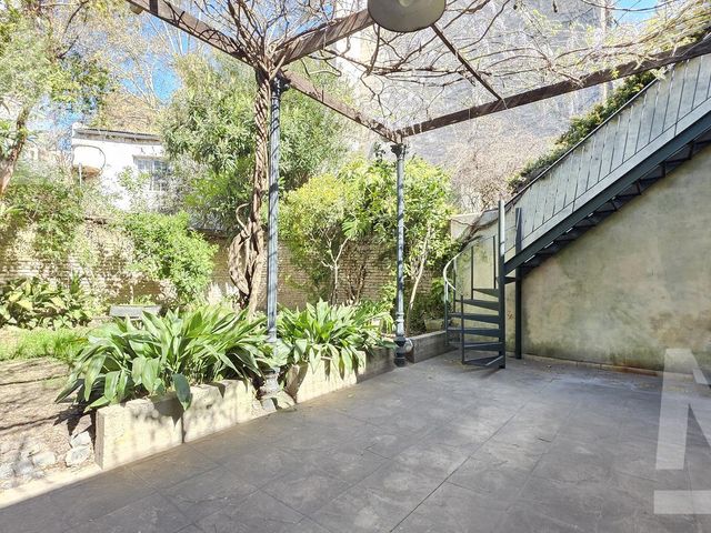 place photo 63