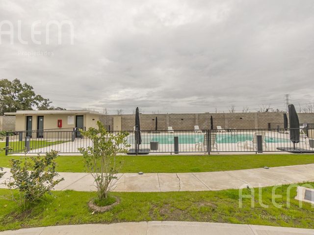 place photo 39