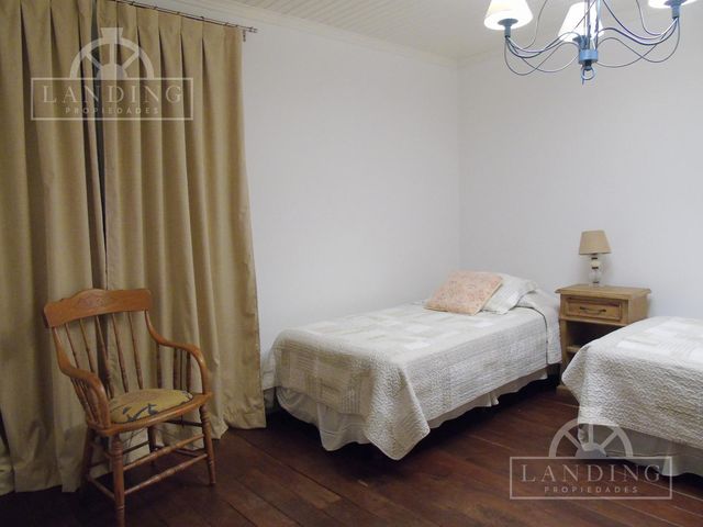 place photo 39
