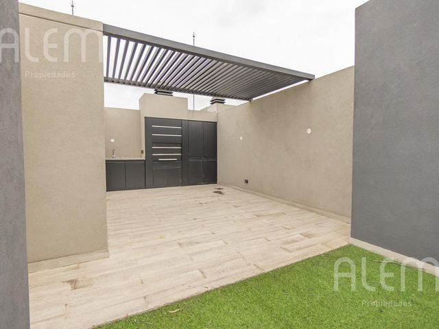 place photo 40