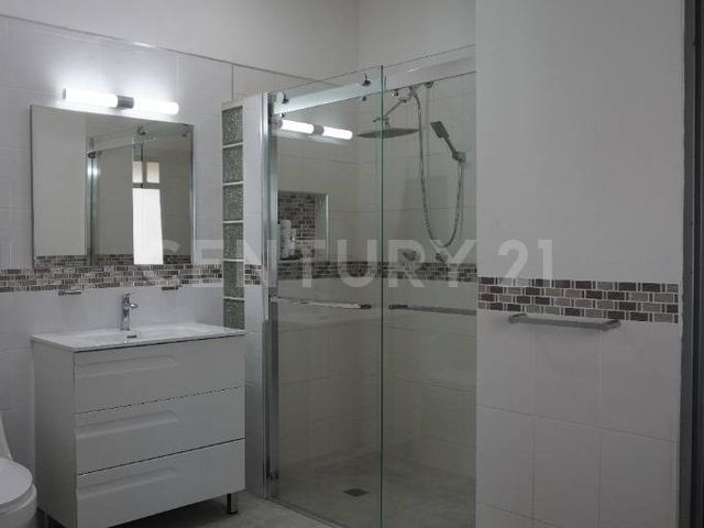 place photo 68